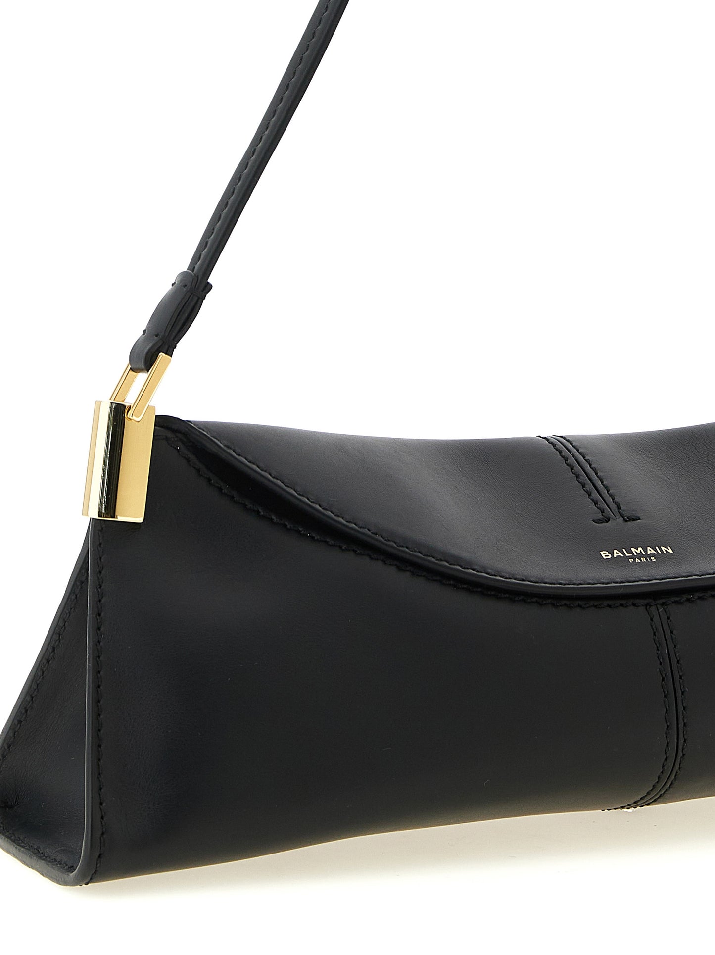 64-83 Small Shoulder Bag in Leather