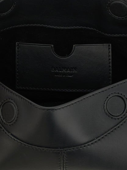 64-83 Small Shoulder Bag in Leather